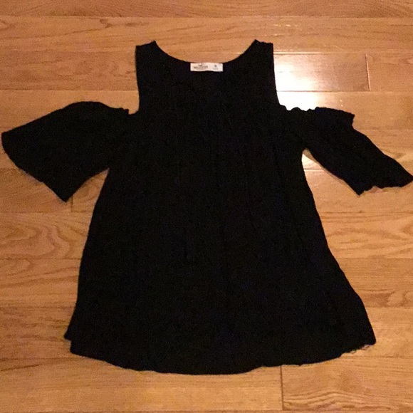 Hollister Tops - Hollister Blouse Size Medium